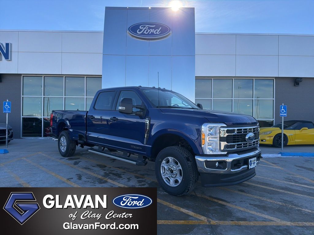 2026 Ford F-350 XLT 4x4 Crew Cab 8' Box SRW's photo