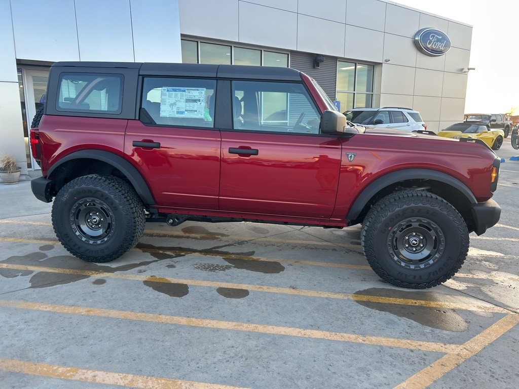 New 2025 Ford Bronco Base SUV