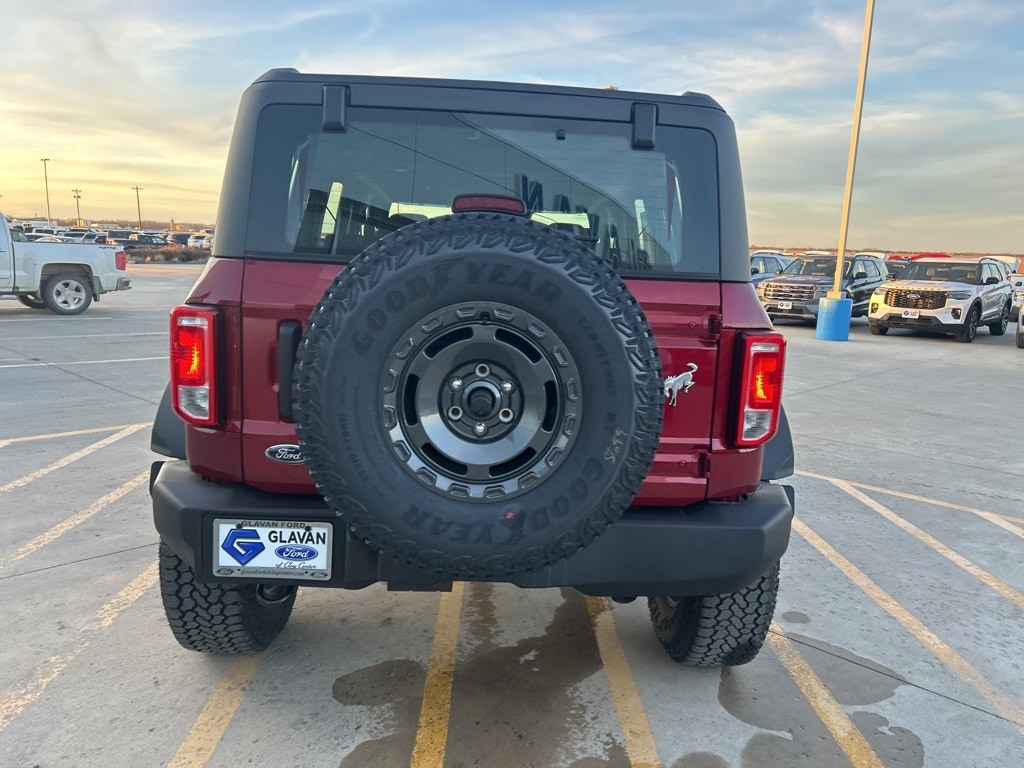 New 2025 Ford Bronco Base SUV