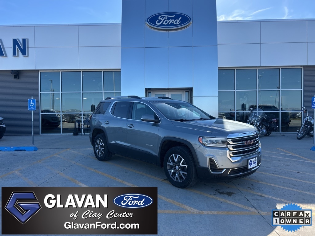 2023 GMC Acadia SLE's photo