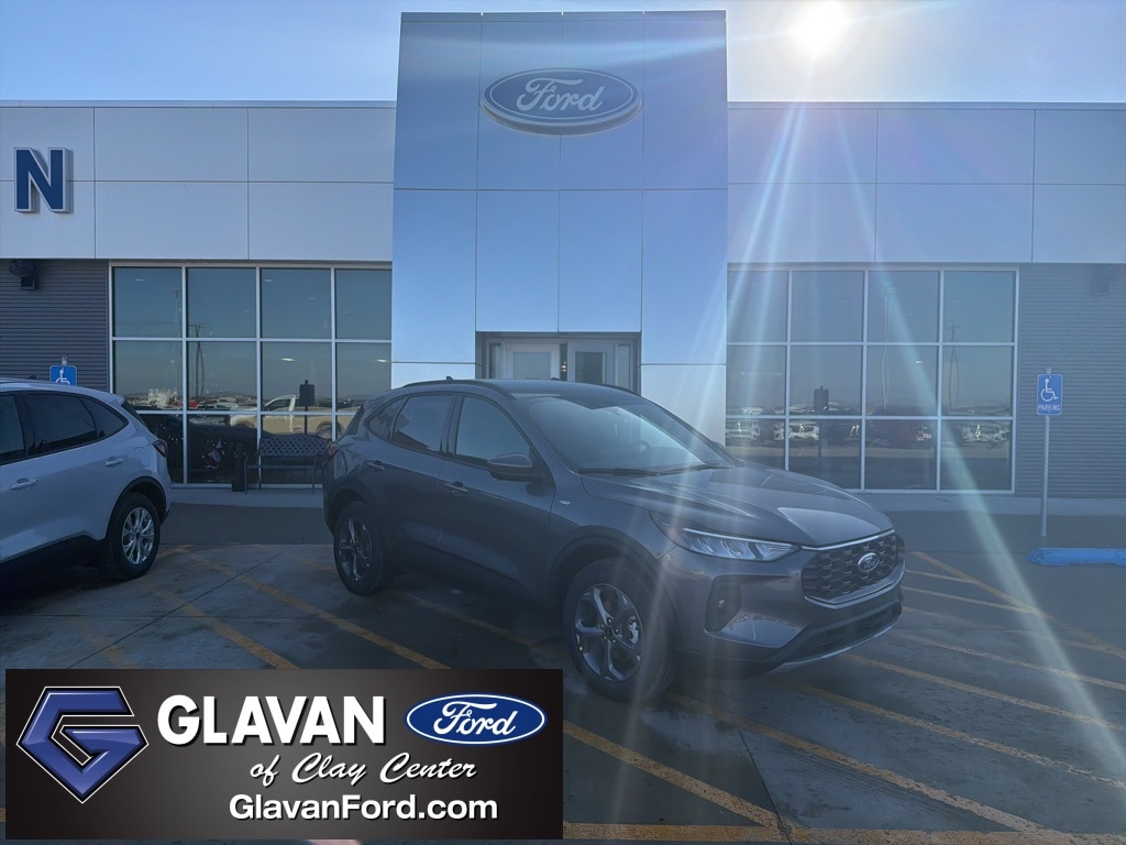 2026 Ford Escape ST-Line Select's photo