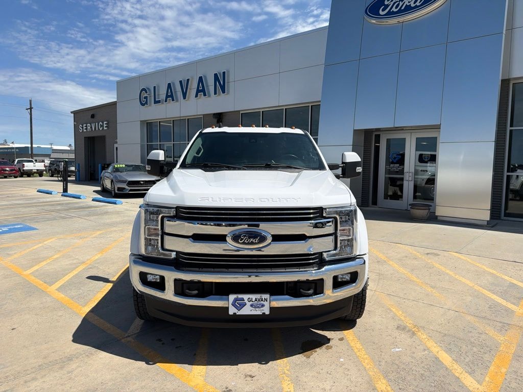 Used 2019 Ford F-450 Lariat Truck