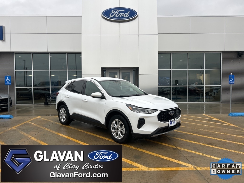 2024 Ford Escape Active's photo
