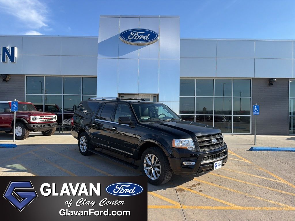 2017 Ford Expedition Limited's photo