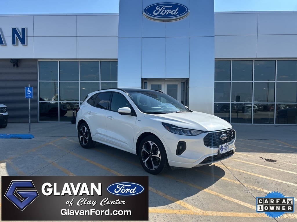 2023 Ford Escape ST-Line Select