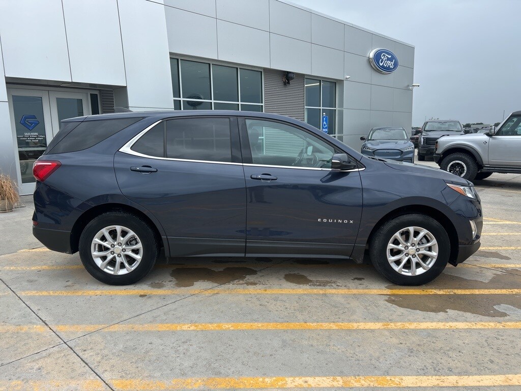 Used 2018 Chevrolet Equinox LT with VIN 3GNAXJEV5JS539483 for sale in Clay Center, KS