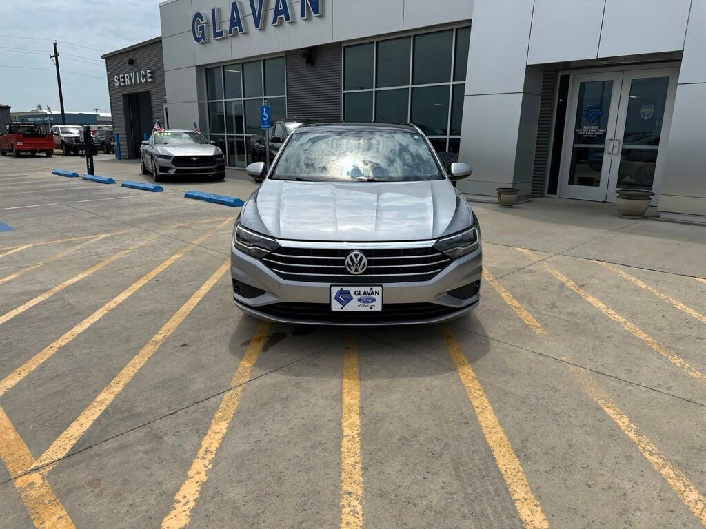Used 2019 Volkswagen Jetta 1.4T SE Sedan