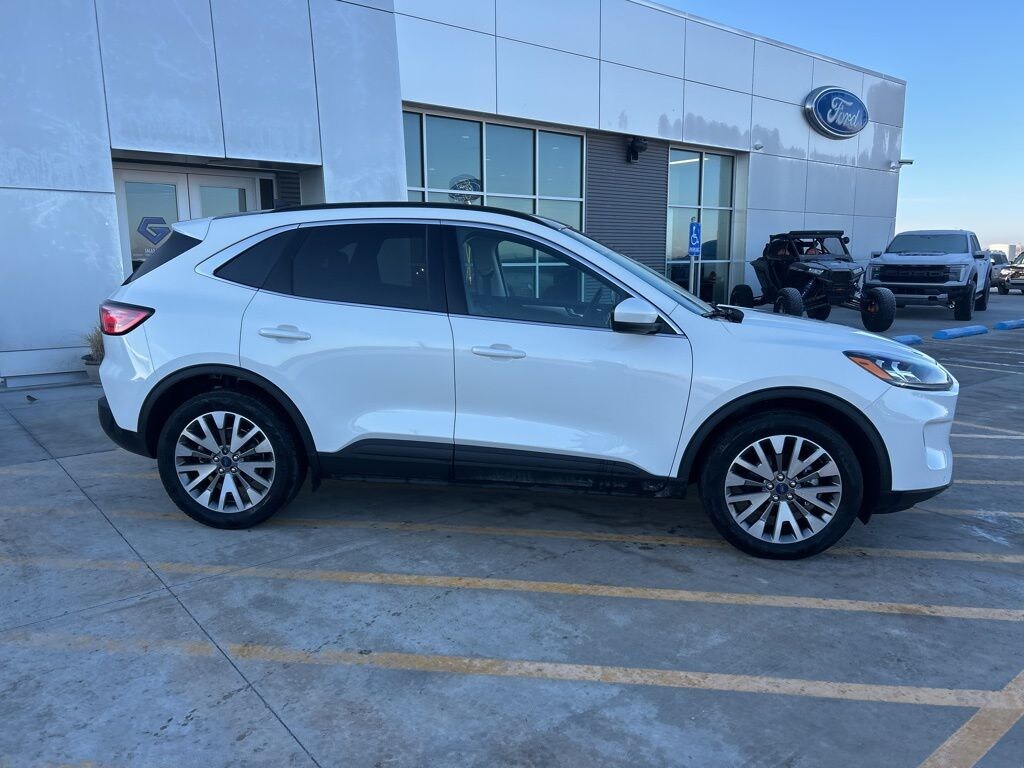 Used 2022 Ford Escape Titanium SUV
