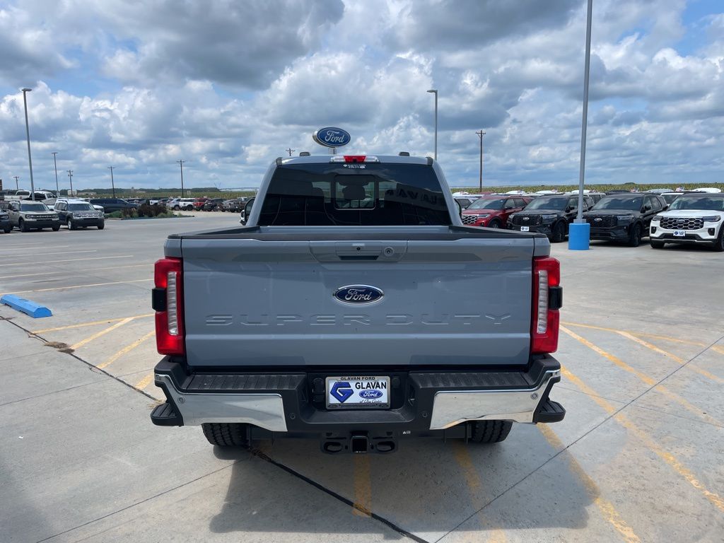 2025 Ford F-250 Super Duty Lariat - Photo 6