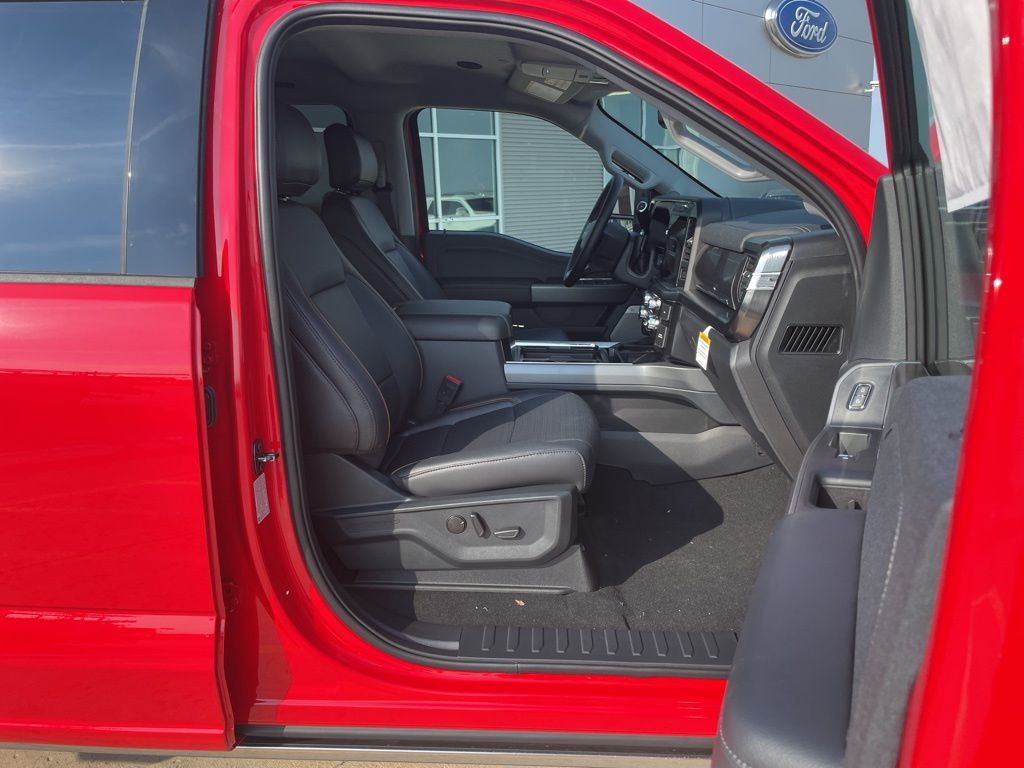 2025 Ford F-250 Super Duty Lariat - Photo 26