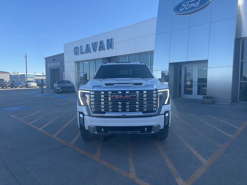 Used 2024 GMC Sierra 2500 HD Denali Truck