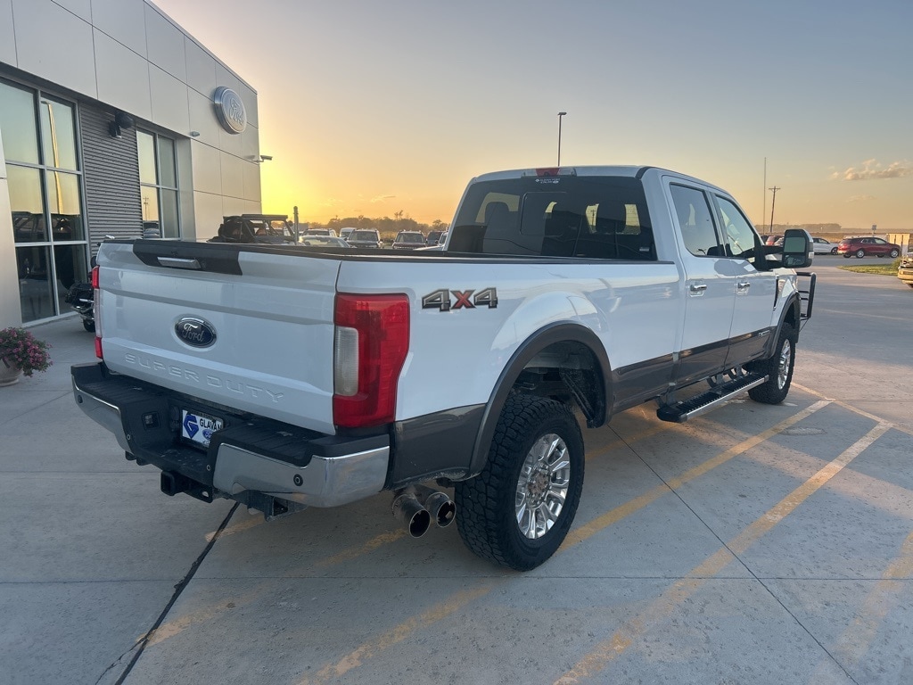 Used 2017 Ford F-250 Lariat Truck