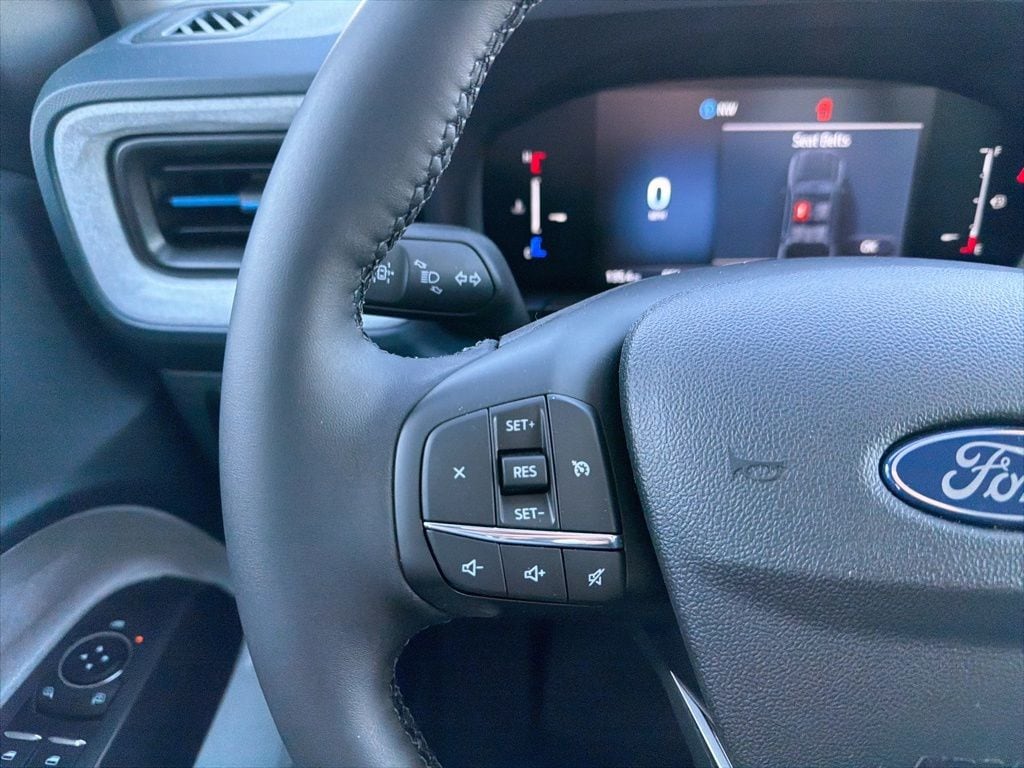 2026 Ford Maverick XLT - Photo 16