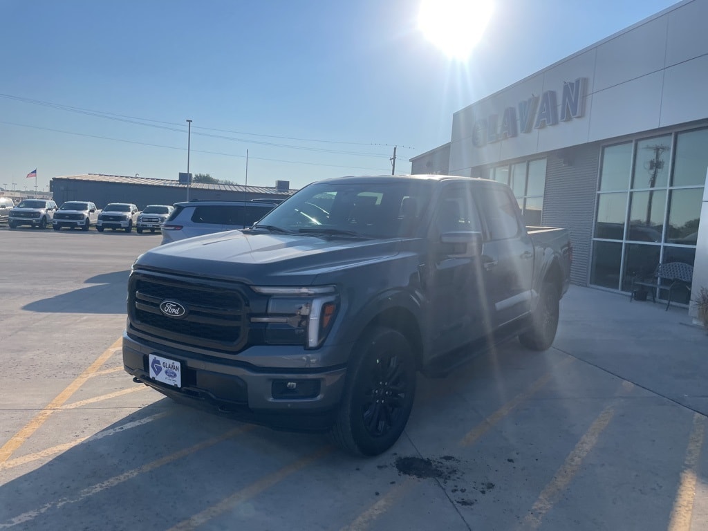 New 2025 Ford F-150 Lariat Truck