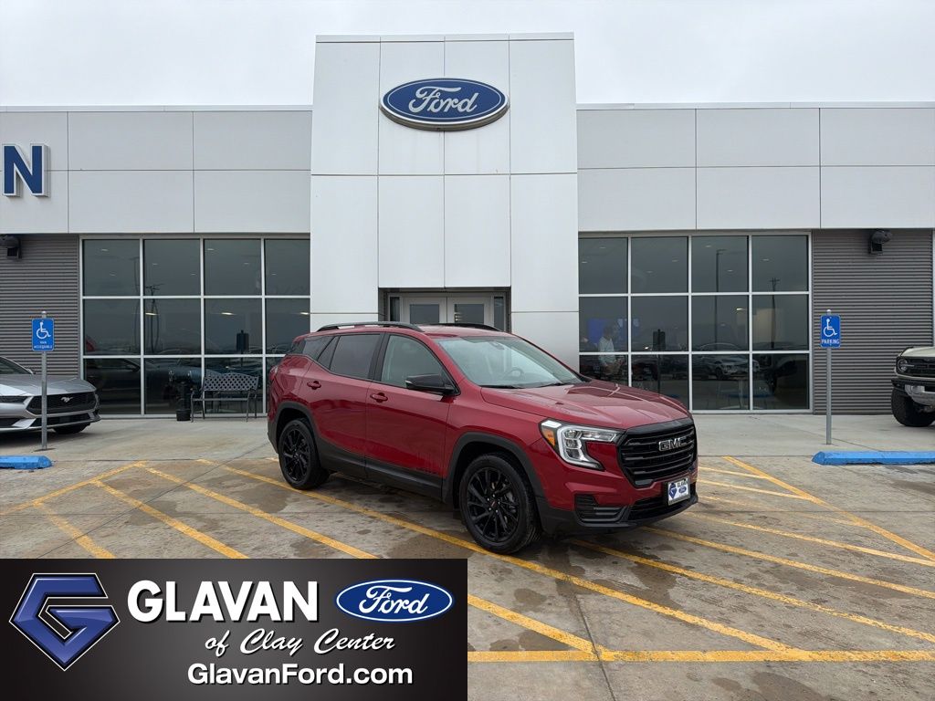 2023 GMC Terrain SLE AWD's photo