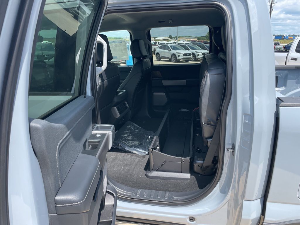 2025 Ford F-250 Super Duty Lariat - Photo 23
