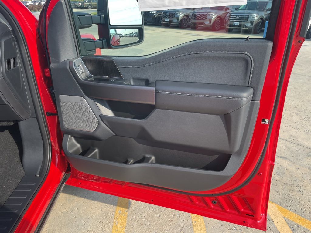 2025 Ford F-250 Super Duty Lariat - Photo 25