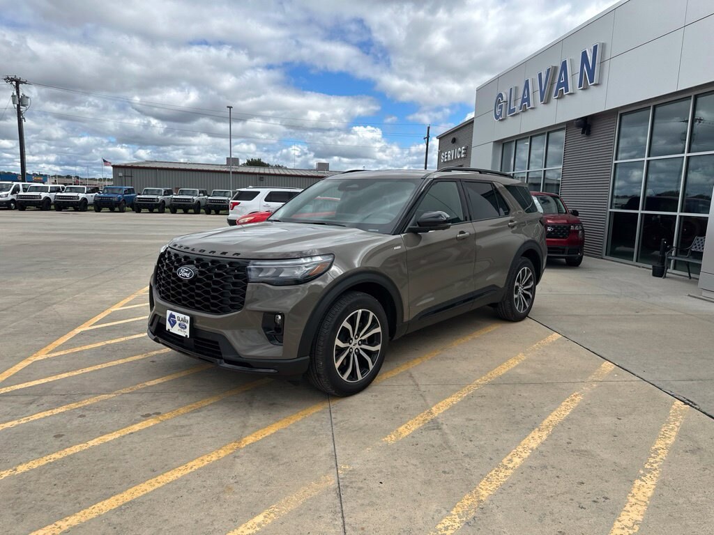 New 2027 Ford Explorer ST-Line SUV