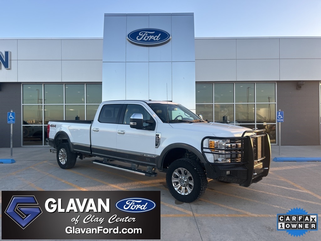 Used 2017 Ford F-250 Lariat Truck