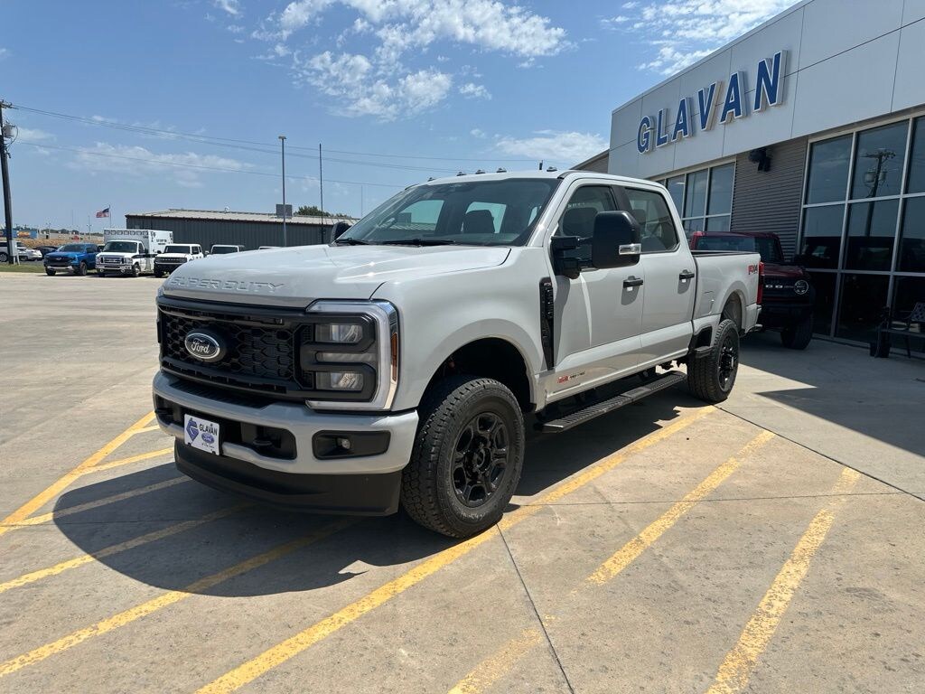 New 2026 Ford F-350 Truck
