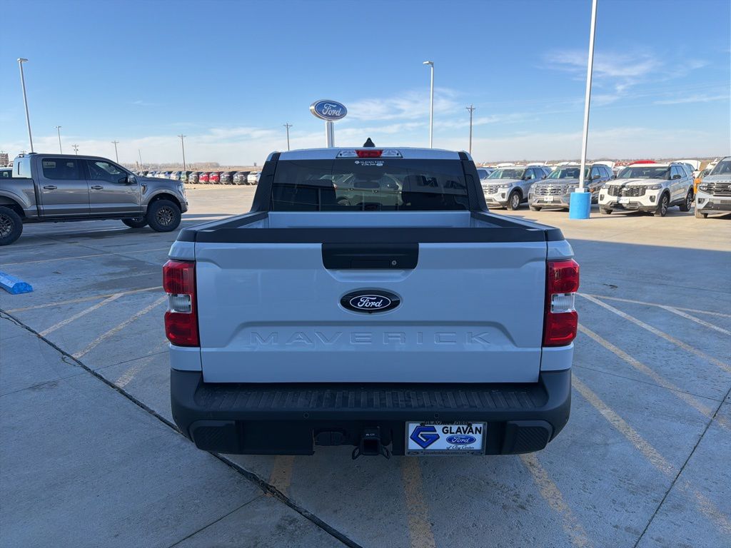 2026 Ford Maverick XLT - Photo 6