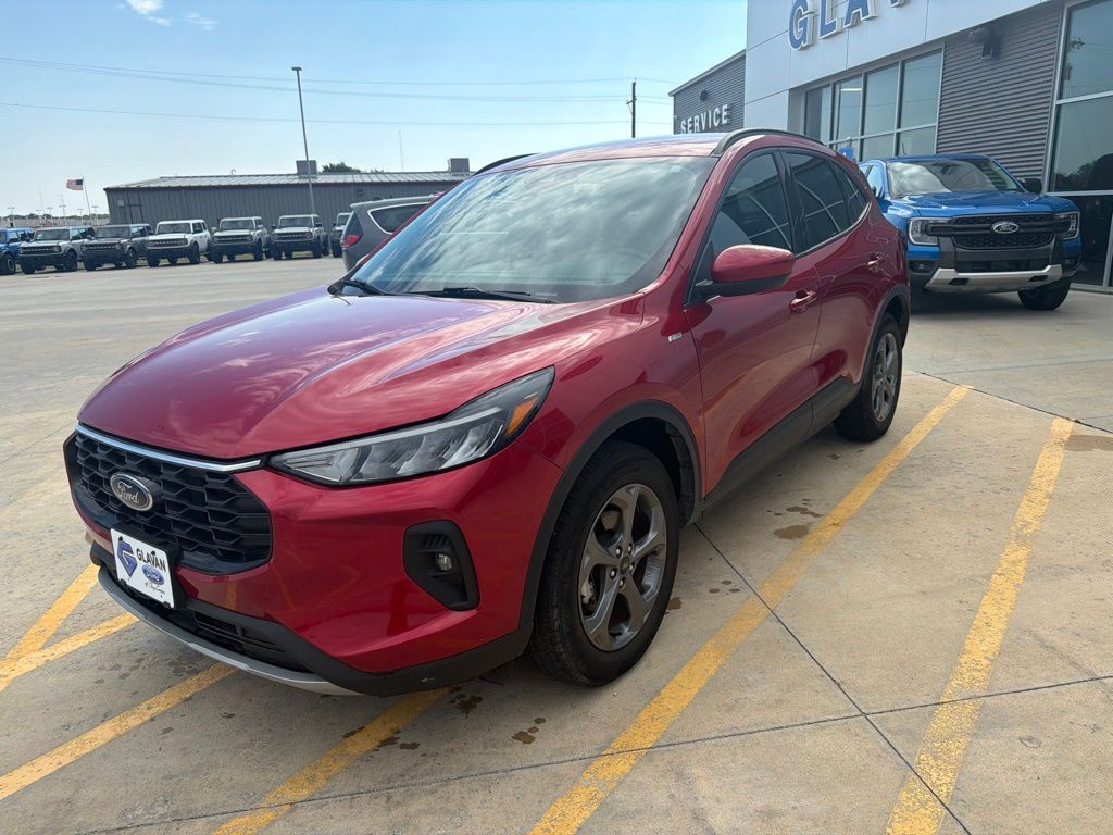 Used 2025 Ford Escape ST-Line Select SUV