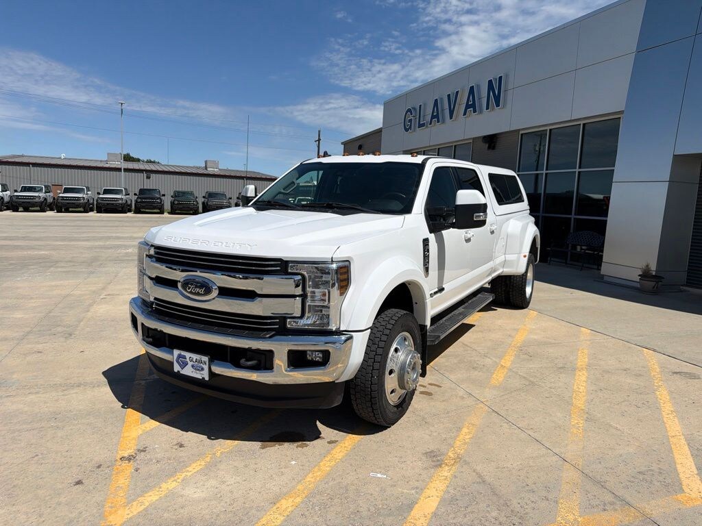 Used 2019 Ford F-450 Lariat Truck