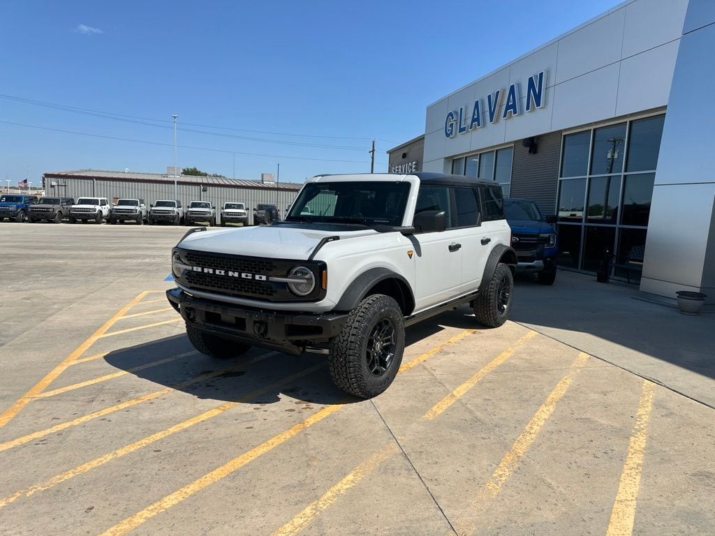 New 2026 Ford Bronco Badlands SUV