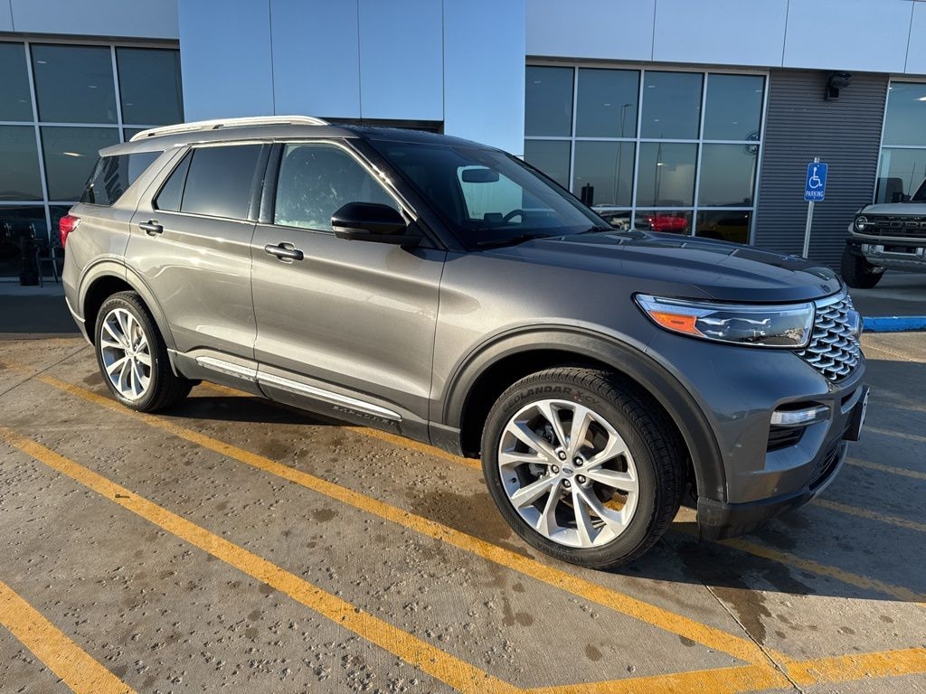 Used 2023 Ford Explorer Platinum SUV