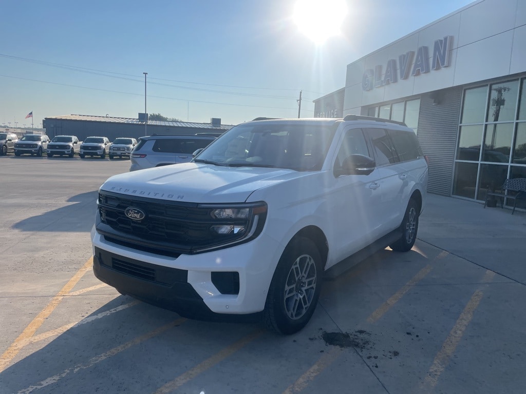 New 2025 Ford Expedition Max Active SUV