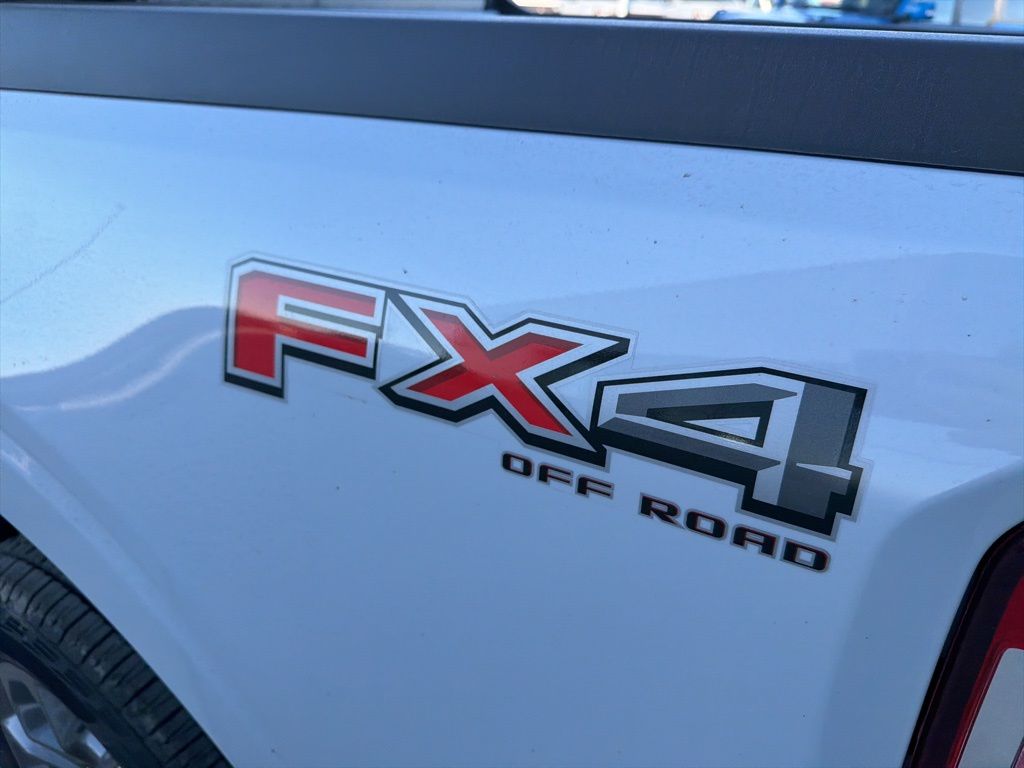 2026 Ford Maverick XLT - Photo 12