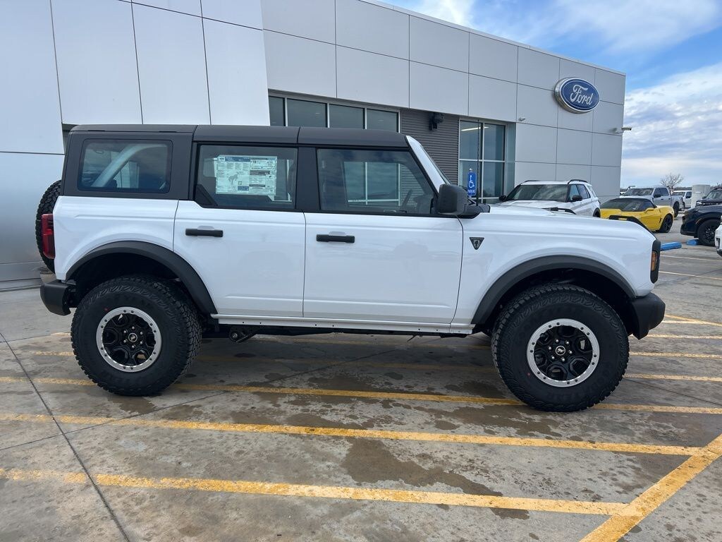 New 2025 Ford Bronco Base SUV