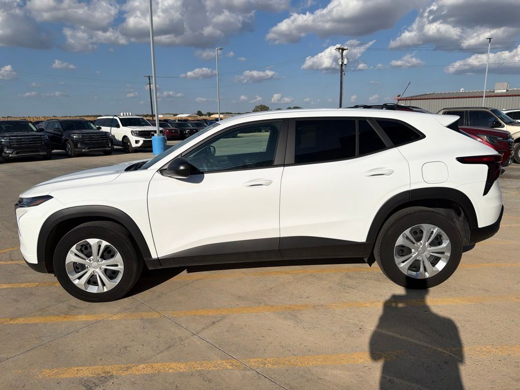 Used 2026 Chevrolet Trax LS SUV