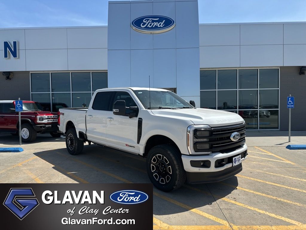 2026 Ford F-250 Platinum 4x4 Crew Cab 8' Box's photo