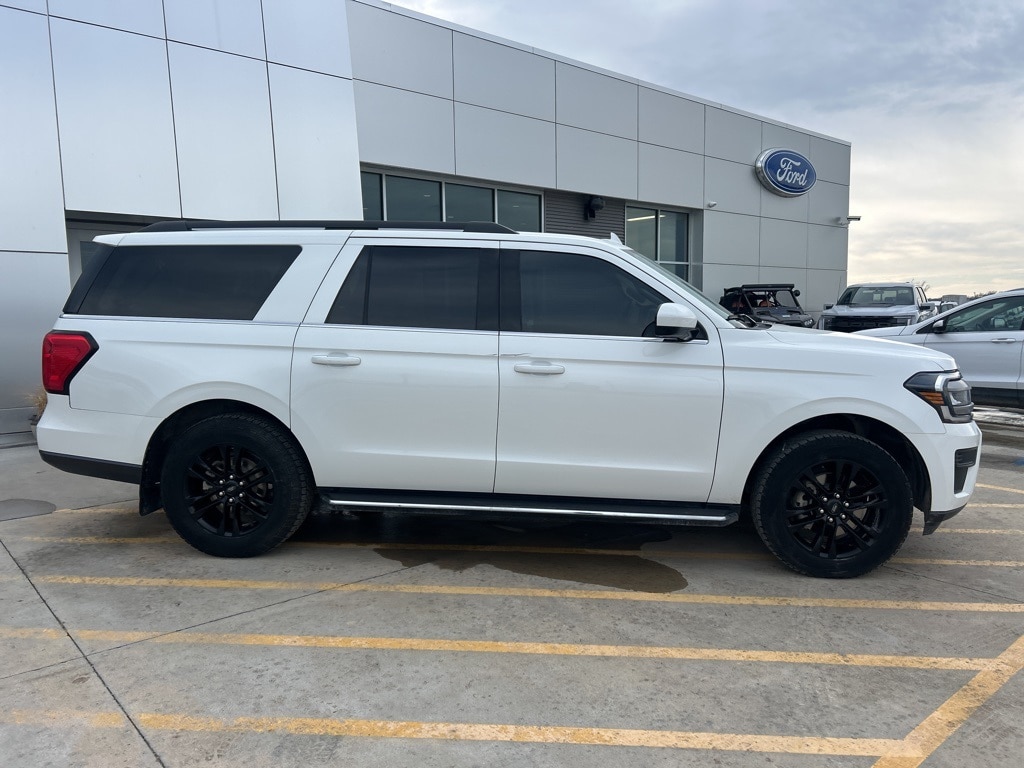 Used 2023 Ford Expedition Max XLT SUV
