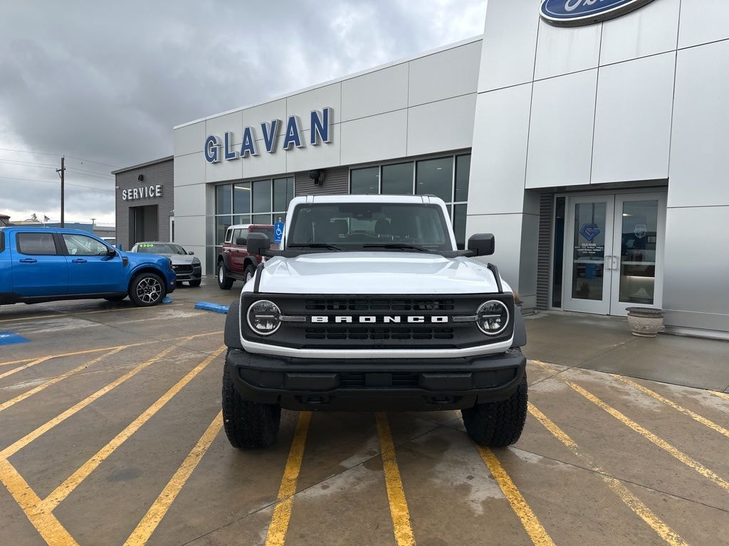 New 2026 Ford Bronco Base SUV