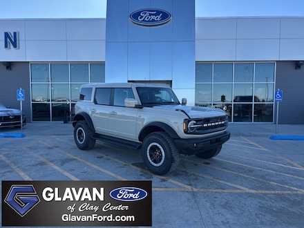 2025 Ford Bronco Outer Banks SUV