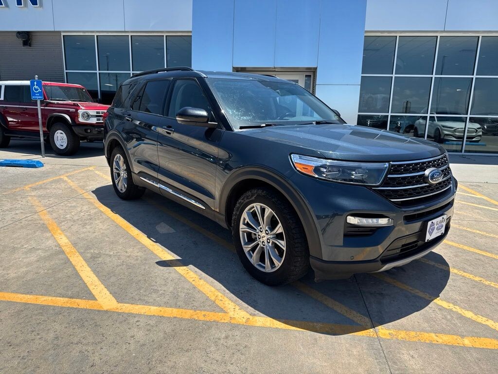 Used 2022 Ford Explorer XLT SUV