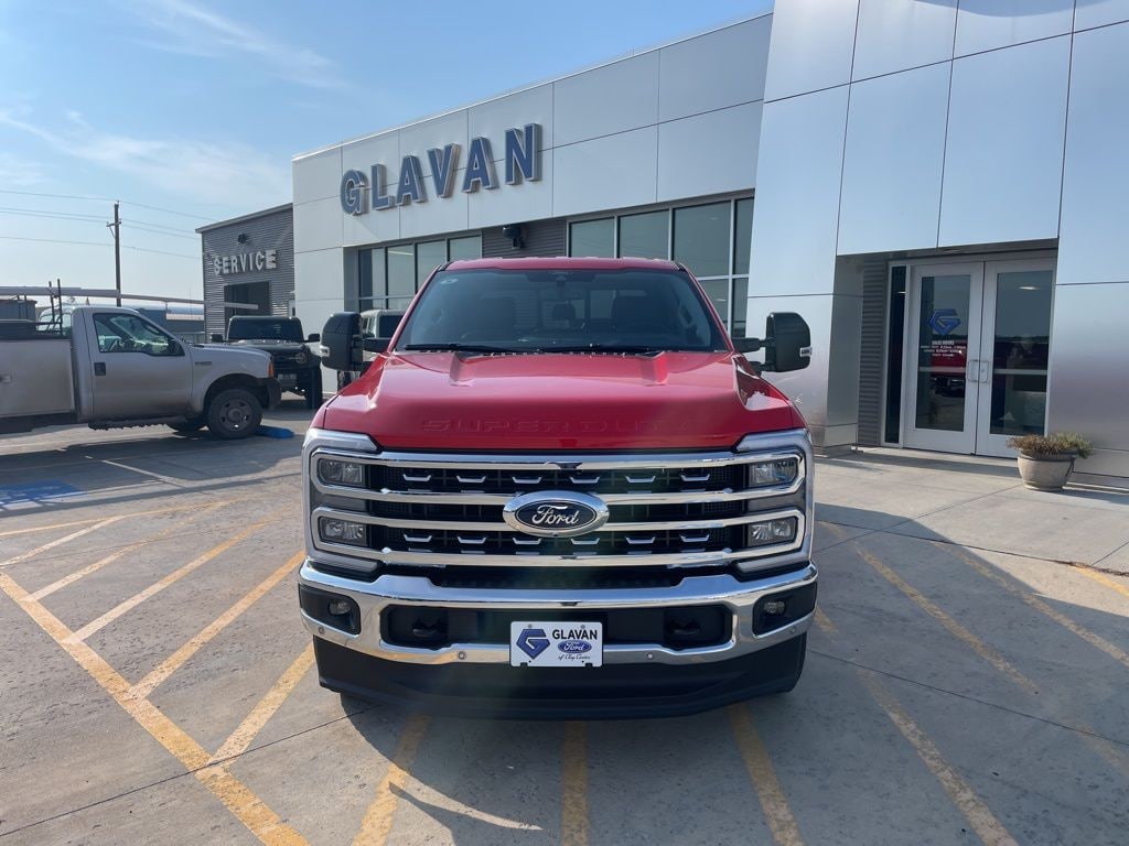 New 2025 Ford F-250 Lariat Truck