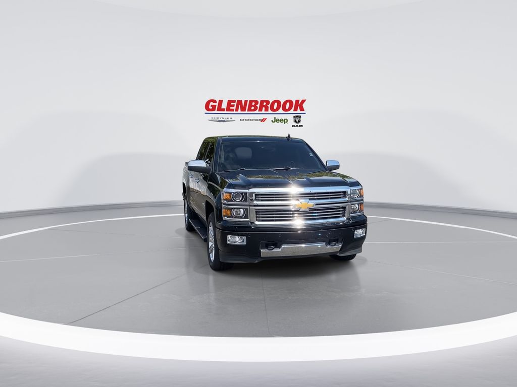 2015 Chevrolet Silverado High Country photo 3