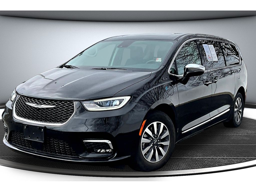 2023 Chrysler Pacifica Hybrid Limited