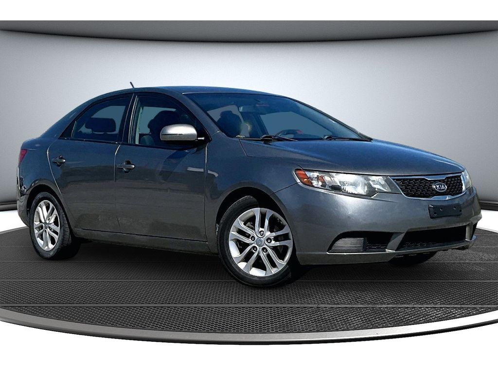 Used 2012 Kia Forte EX with VIN KNAFU4A27C5626302 for sale in Fort Wayne, IN