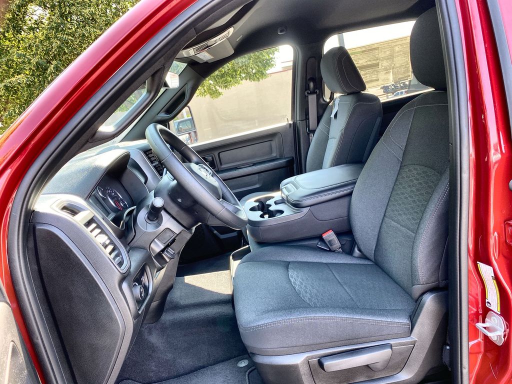 2025 RAM 2500 Tradesman - Photo 14