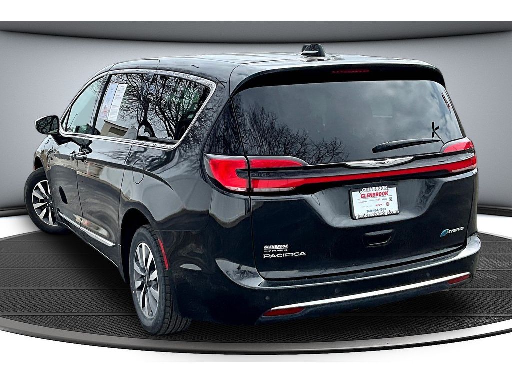 Used 2023 Chrysler Pacifica Hybrid Limited with VIN 2C4RC1S71PR632682 for sale in Fort Wayne, IN