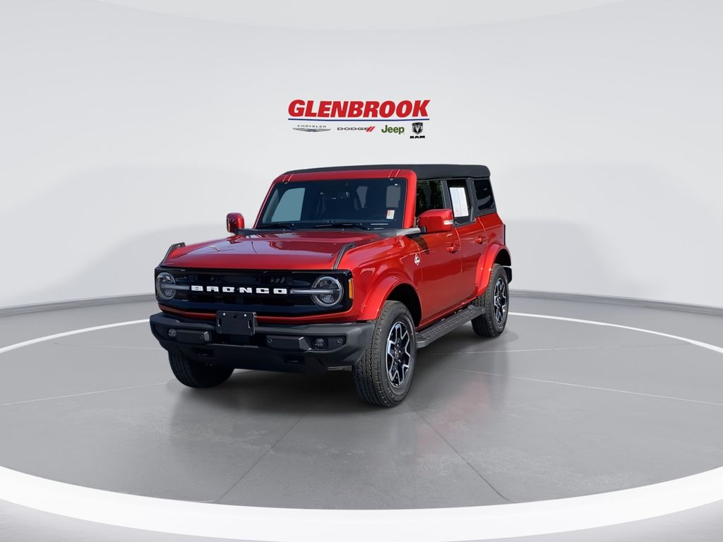 2022 Ford Bronco Outer Banks photo 3
