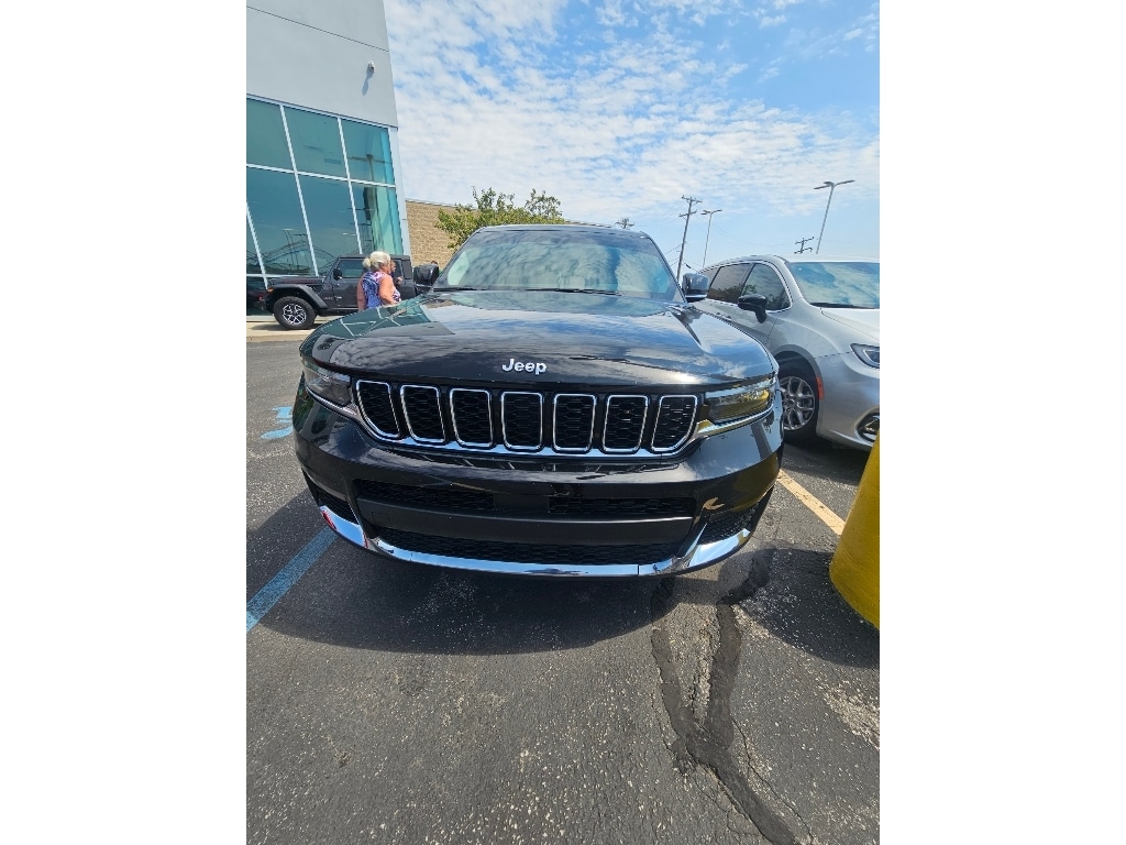 Certified 2022 Jeep Grand Cherokee L Limited SUV