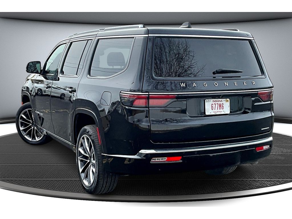 2024 Jeep Wagoneer Series III photo 2