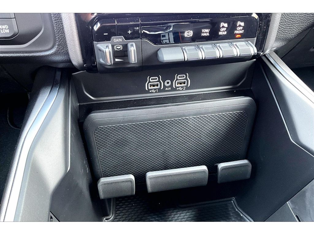 2025 RAM 2500 Big Horn - Photo 34