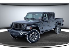 2026 Jeep Gladiator Sahara Pickup