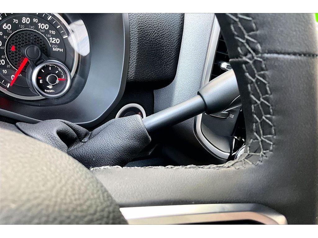 2025 RAM 2500 Big Horn - Photo 28